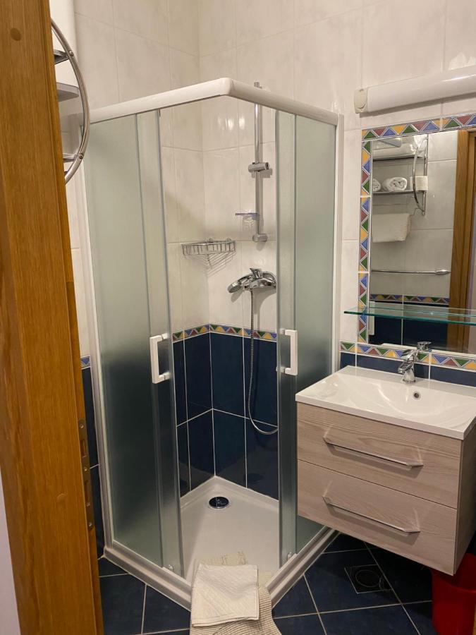 Apartmani Funda Bol Esterno foto